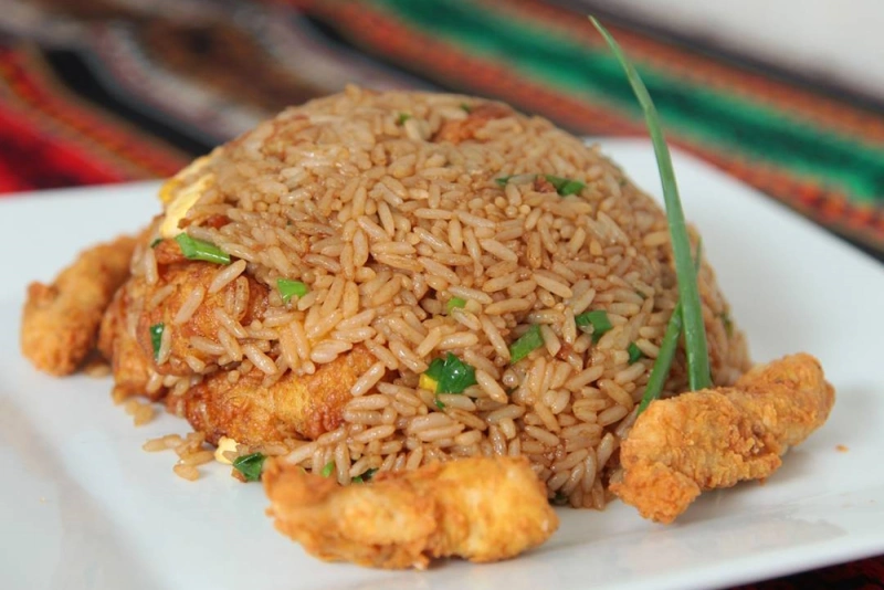 CHAUFA DE PESCADO
