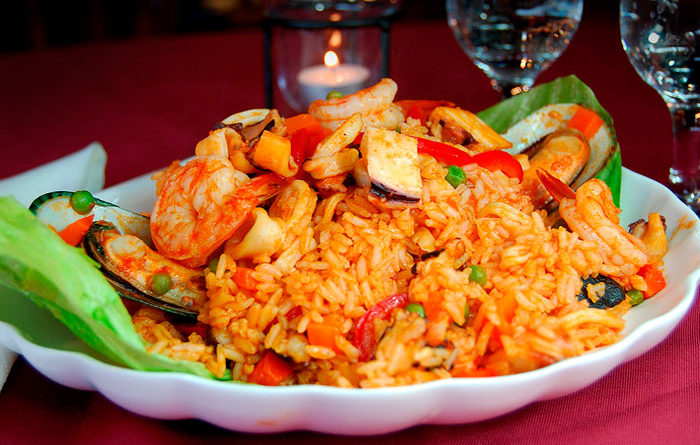 FUENTE DE ARROZ CON MARISCOS